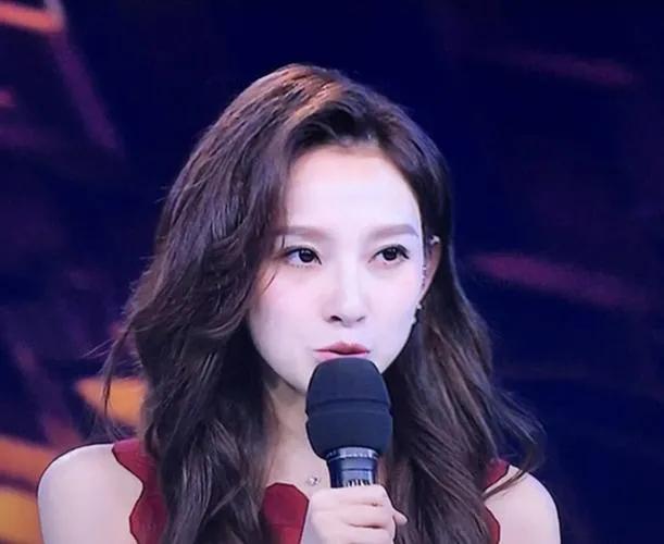 新版央视春晚主持人马凡舒,春节联欢晚会主持人马凡舒视频