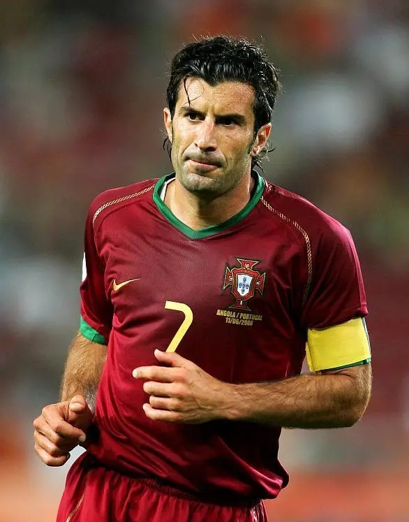 2017足坛十大年轻中场,足坛十大中场大师里瓦尔多