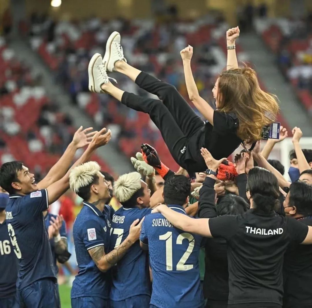 泰国华裔富豪泰王,泰国华人首富泰王