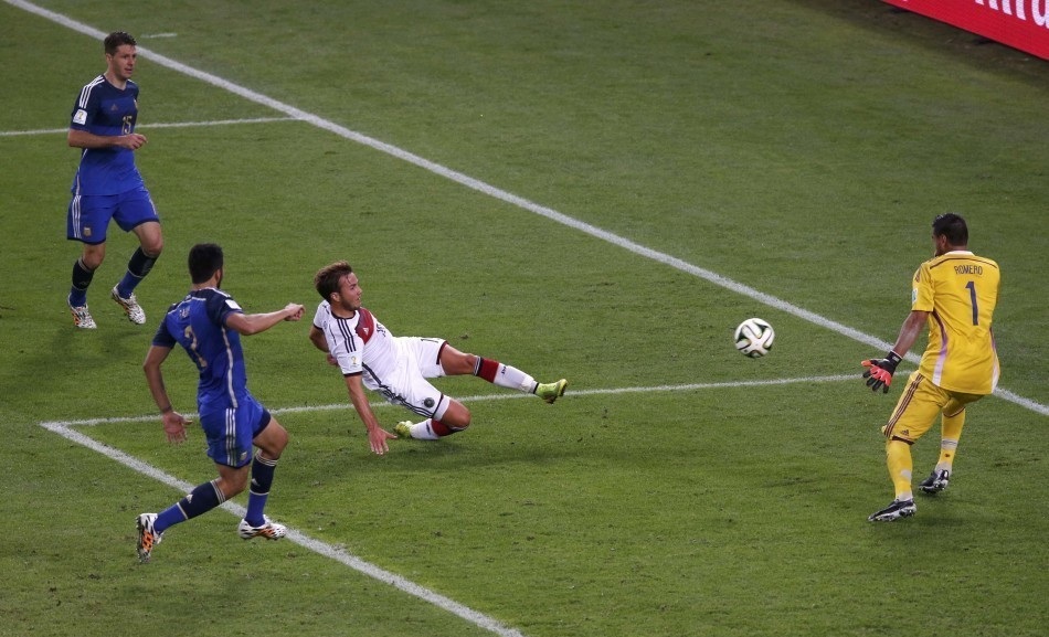 世界杯经典回顾中国对巴西,经典回顾2002年世界杯巴西