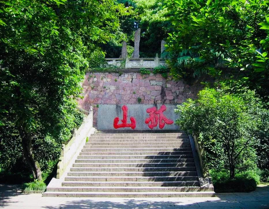 杭州西湖大雪纷飞,杭州西湖风景名胜区