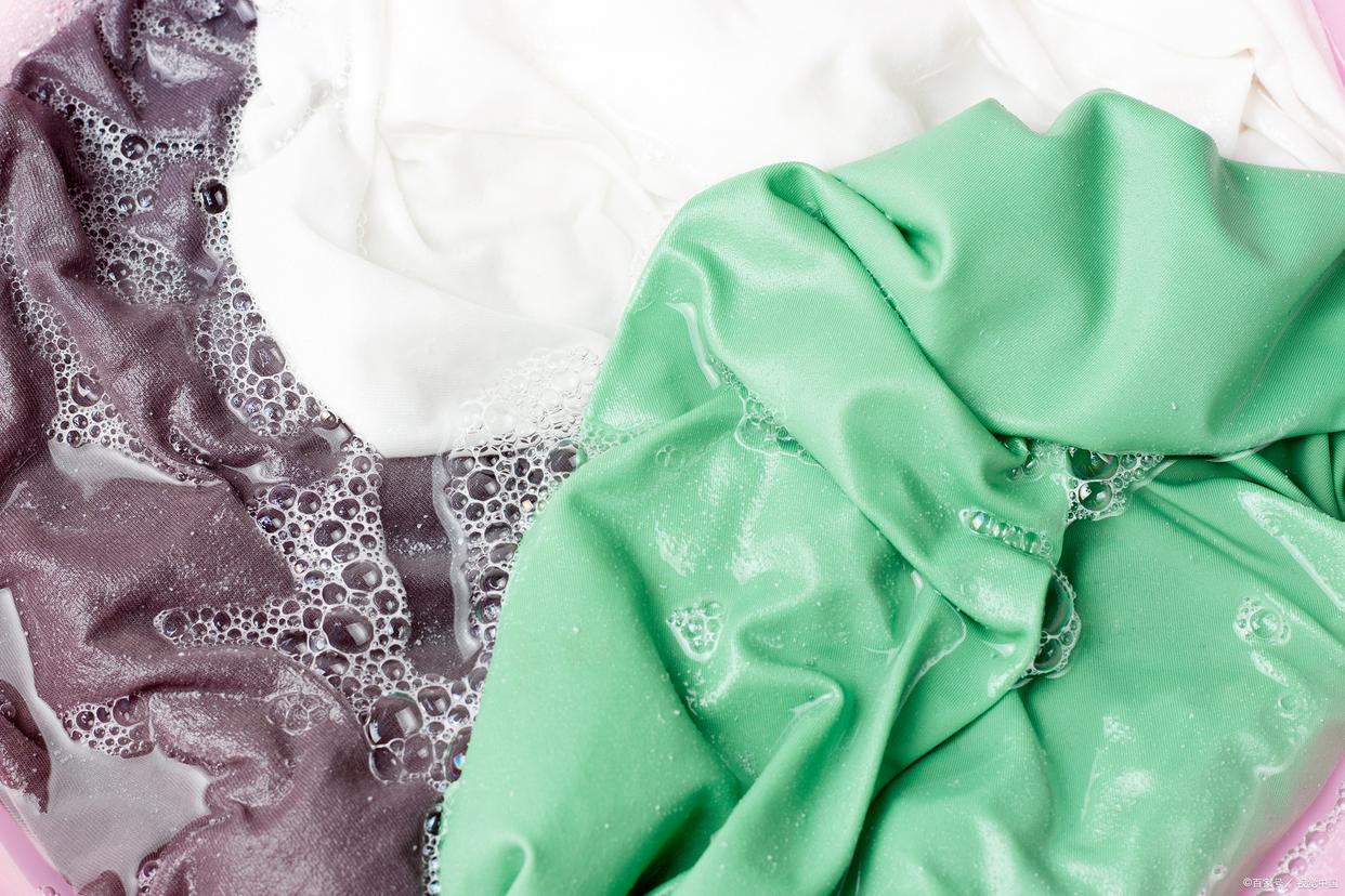 真丝衣物如何洗涤,真丝类衣物洗涤注意事项