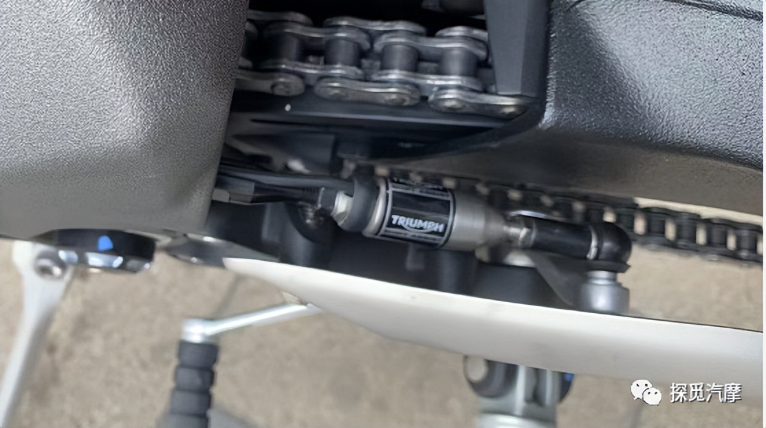 凯旋streettriple765rs评测,凯旋新款streettriple765rs