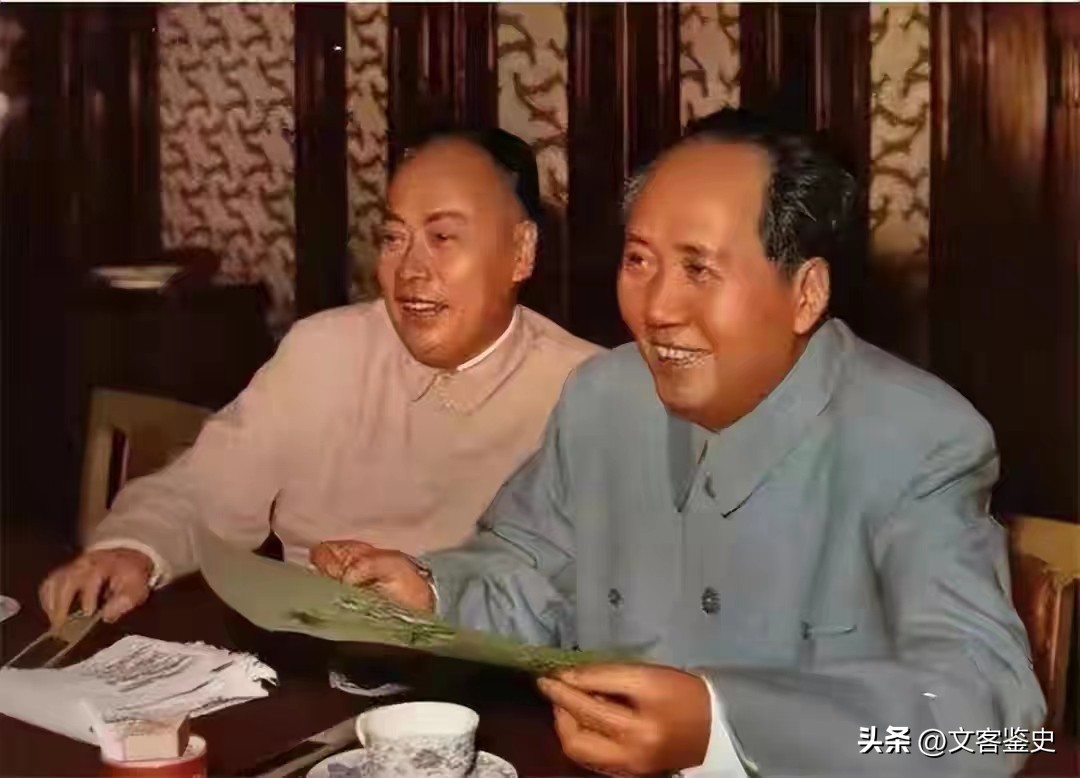 毛主席逝世46年，遗体为何至今栩栩如生面色红润？不只是药物作用