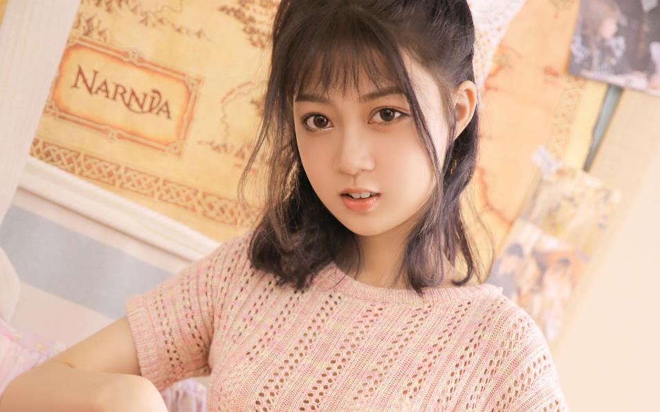 追女生要不要给暧昧期,追女生要不要给她送手机