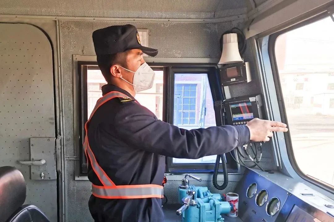 火车防寒毯,冬天绿皮火车太热了怎么办