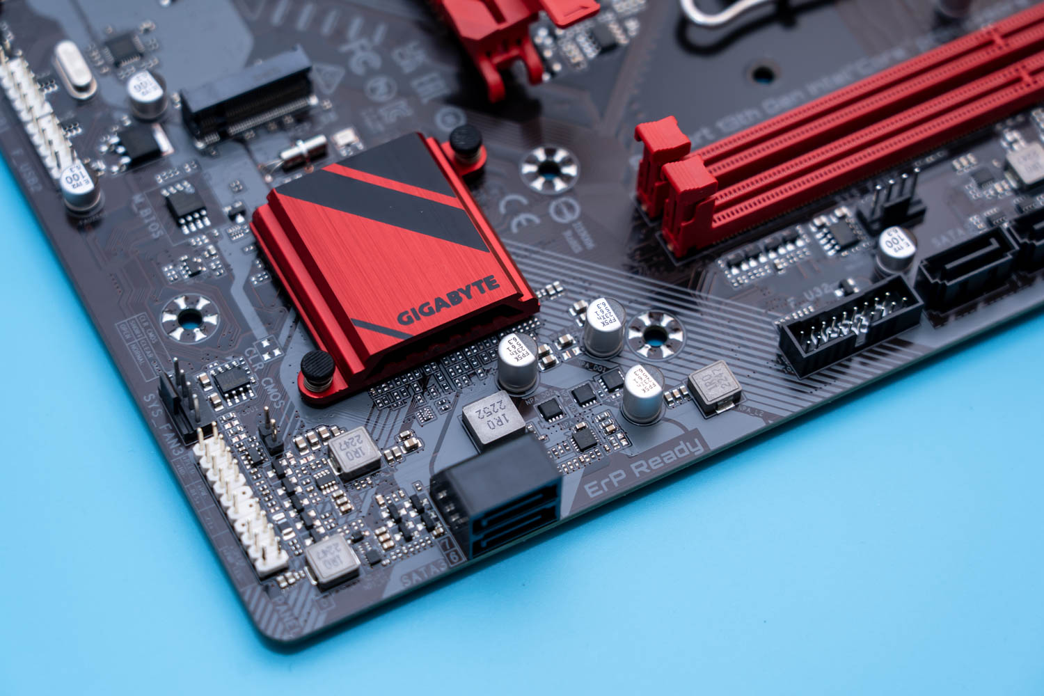 技嘉b760m魔鹰wifi,技嘉b760m魔鹰wifi版几项供电