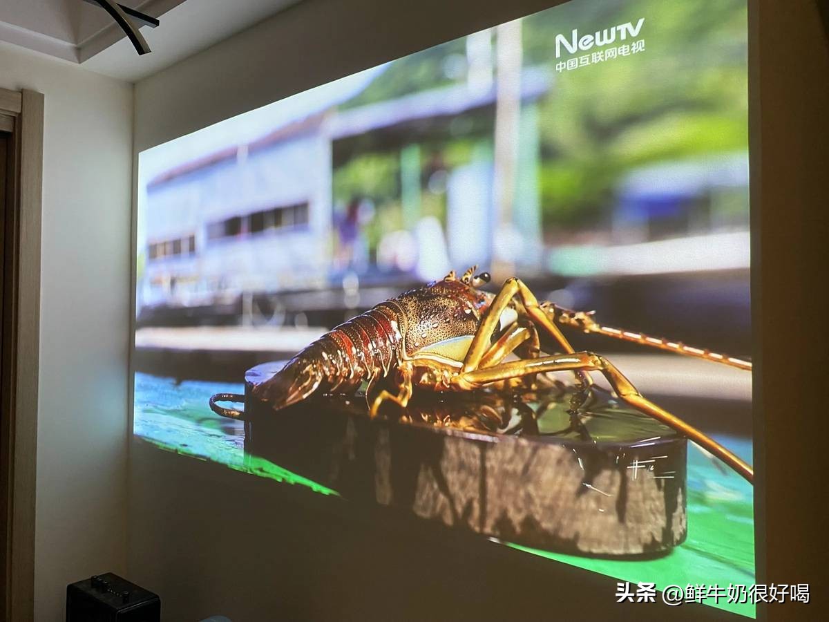 现在市面卖的激光投影仪哪个更好,2023年最建议买的三款激光投影仪