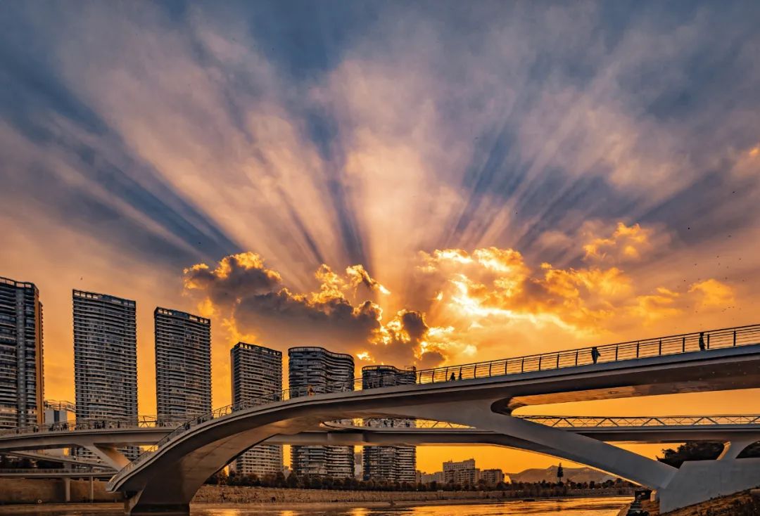 四川成都诗句,家乡四川成都诗句