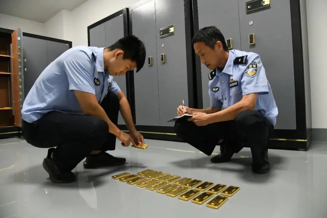 上海查获购买黄金洗钱犯罪团伙,重庆警方端掉一黄金洗钱团伙