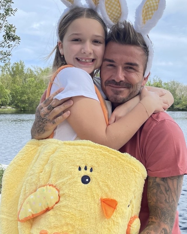 11岁小七近照曝光,贝克汉姆和超萌小七图片