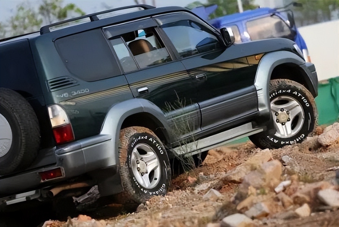 玲珑和佳通四季轮胎哪个好,佳通和赛轮的四季胎哪一个比较好