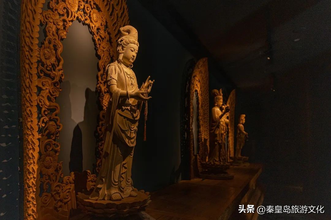 上帝打翻了秋天的调色盘,上帝打翻了调色盘诗句