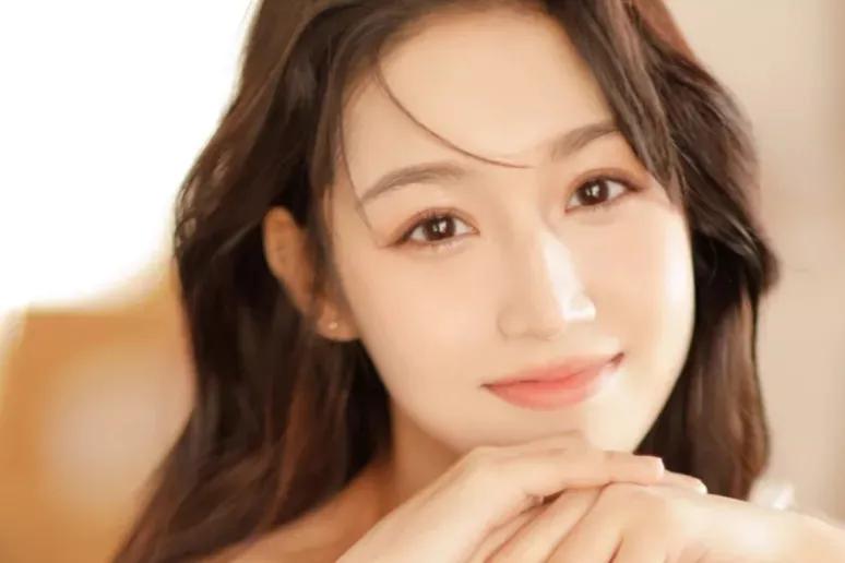 完结，无爱婚姻替身*恋虐**，卑微女主绝症离婚《不与离人遇》