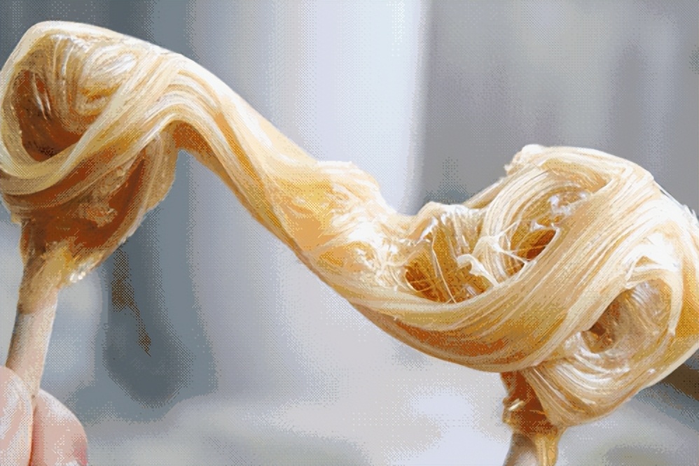 小年吃糖瓜年味浓起来,腊月二十三过小年吃糖瓜