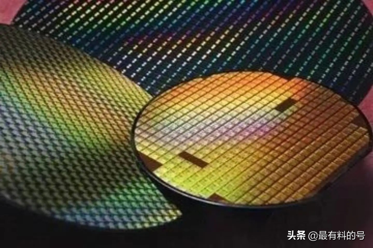 光威弈pro固态硬盘的主控和颗粒,固态硬盘主控和颗粒