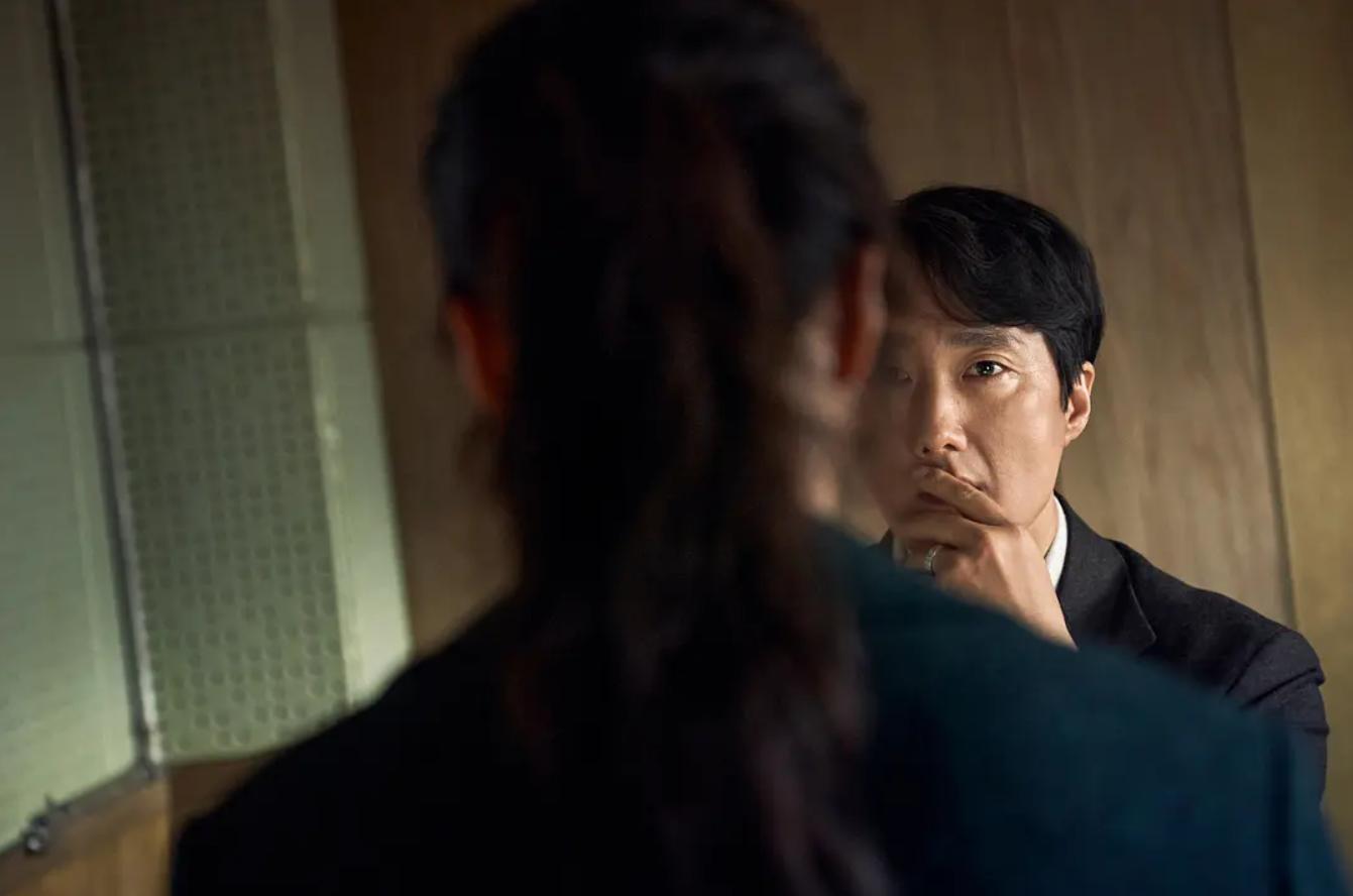 再现《色戒》风韵？韩国“尺度最小”的禁忌题材，汤唯这次又火了