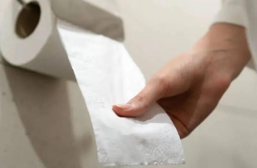 小便过后用纸巾擦拭为什么是黄色,小便过后要用哪种卫生纸擦