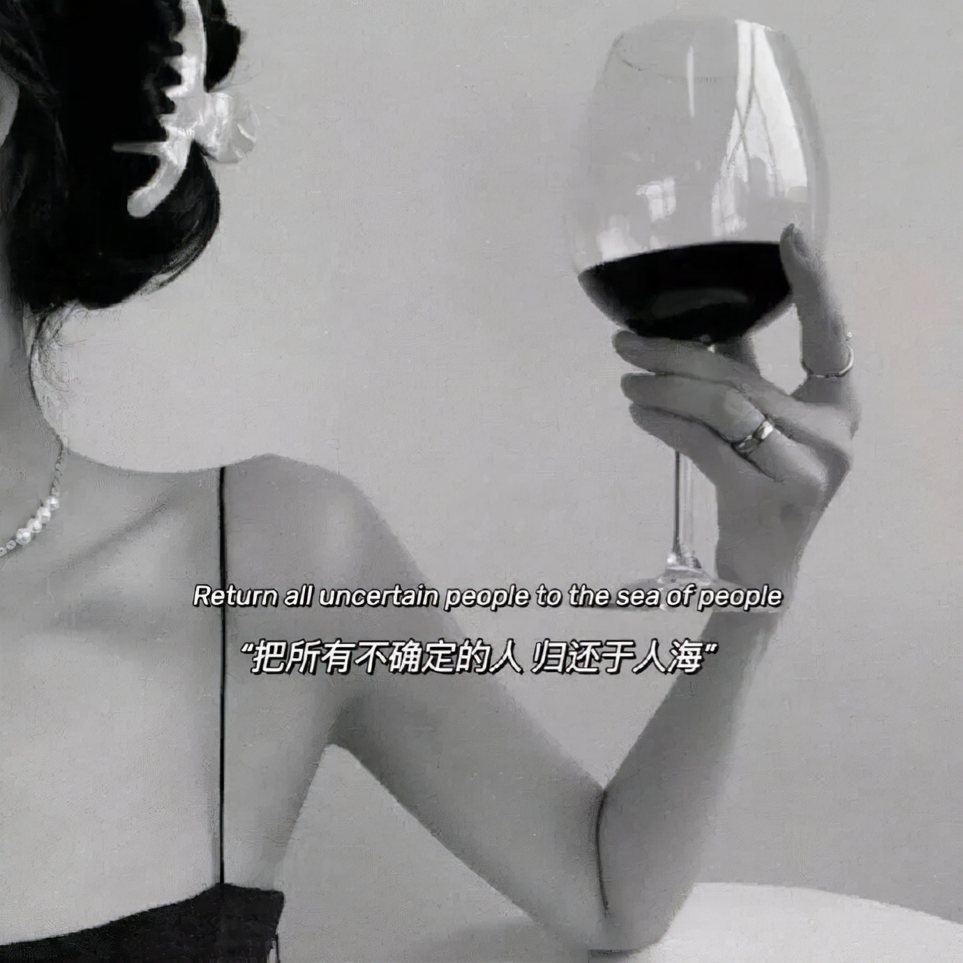 配图自己照片的文案伤感,伤感文案配图关于失落心情