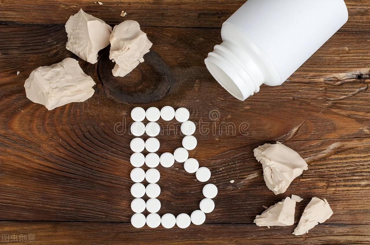 维生素b2和维生素c能治口腔溃疡吗,小小的维生素b12能解决几个问题