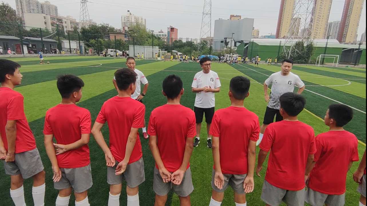 一批足球小将,中国青少年足球联赛决赛足球小将