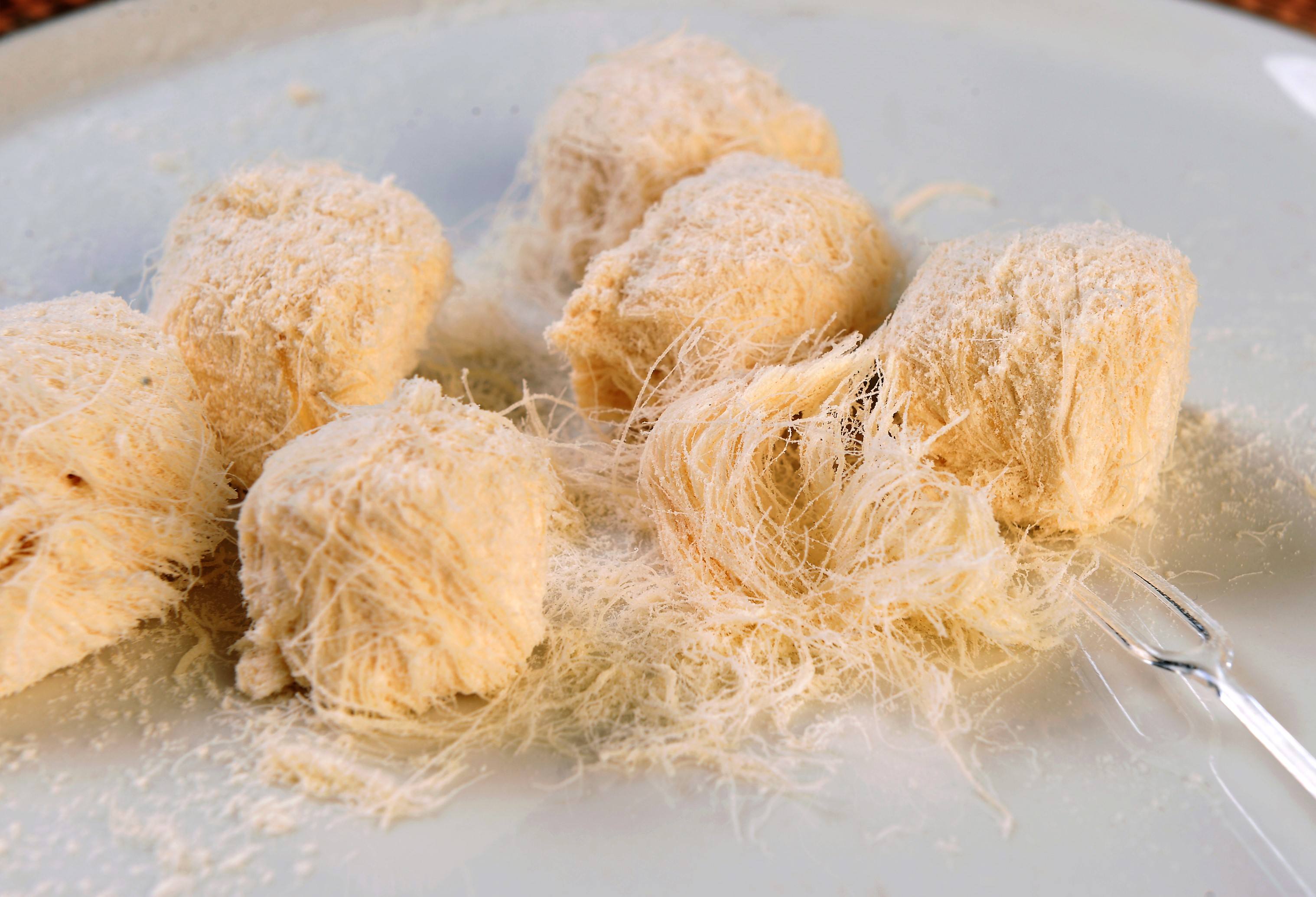 传统手工糕点龙须酥,龙须酥属于糕点哪个类别