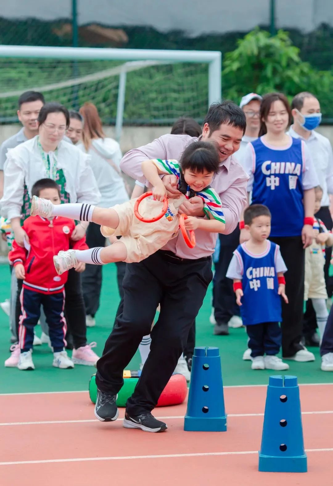 幼崽萌娃活动,运动会萌娃新颖开幕式