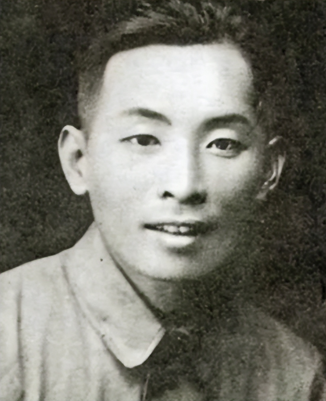 89年叶飞受邀访问菲律宾，临行前向中央提出：访菲时能为父母扫墓