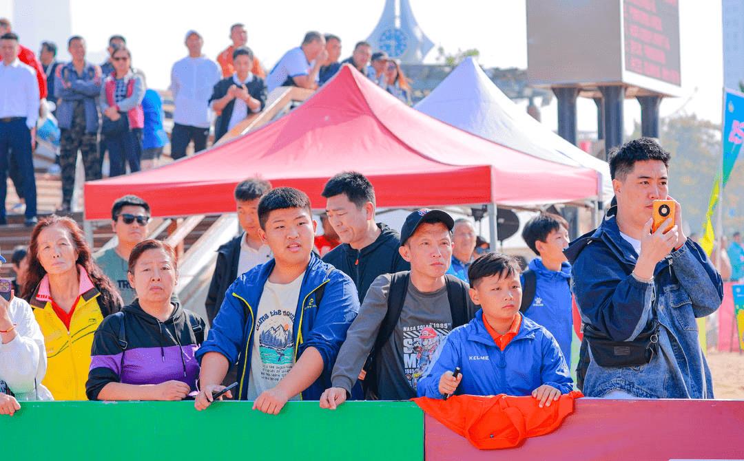 海洋足球盛宴,夏日足球盛宴