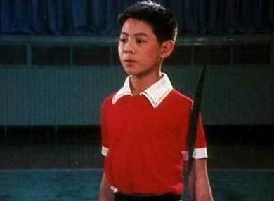 黄秋燕李连杰身价,李连杰抛弃黄秋燕遗憾过没有