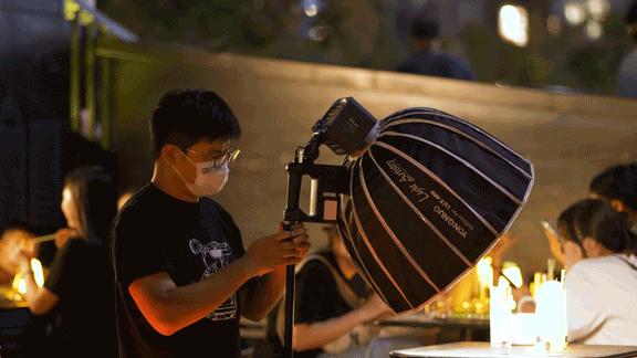 永诺ynlux100补光灯电池,永诺ynlux100pro使用教程