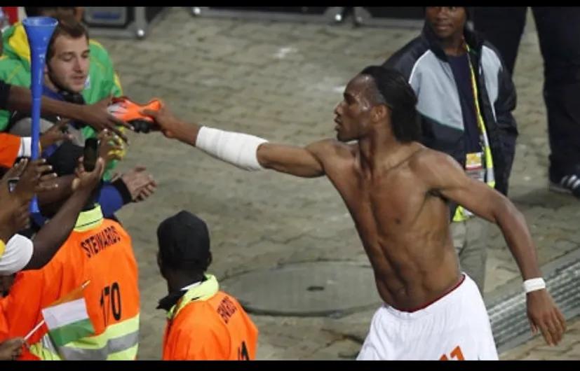 德罗巴足球生涯,足球感动瞬间德罗巴