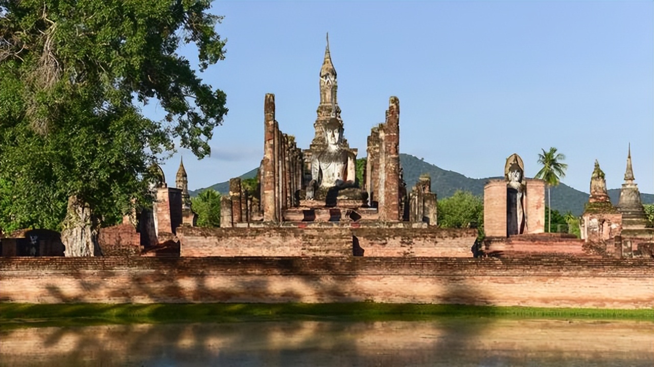 泰国人妖平均寿命40岁，为何那么多人愿意当？这背后有什么心酸？