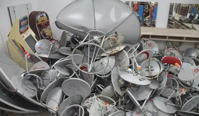 为什么一直播网络就很卡,电视直播总卡什么原因