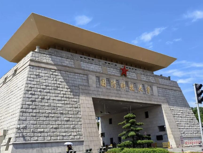 报考军校的四大误区,报考军校到底难不难