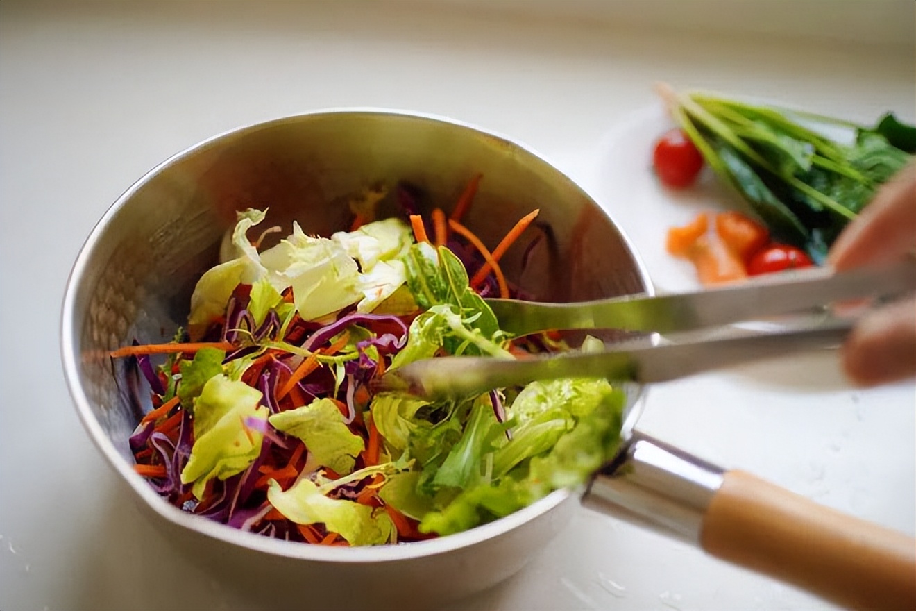 家用最该买的三款锅,大家来说说哪种的锅最好用