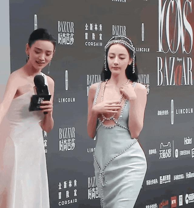 捂胸是“怕穷人看见，又怕富人看不见”？金星这次冒犯了所有女性