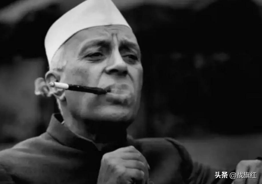 巴铁“背叛”俄罗斯?159个集装箱炮弹支持乌军,俄军面临群殴