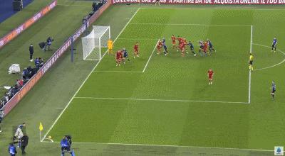 大展身手足坛最强角球直接破门,足坛30大精彩反击破门