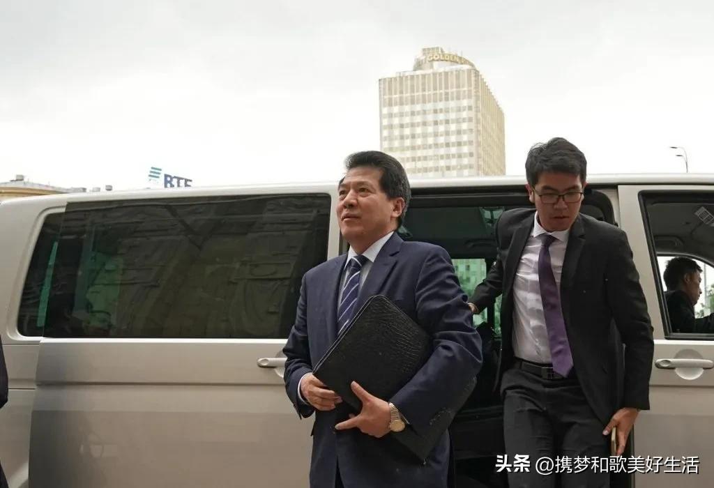 最新乌克兰时局,思考乌克兰面临的严峻局势