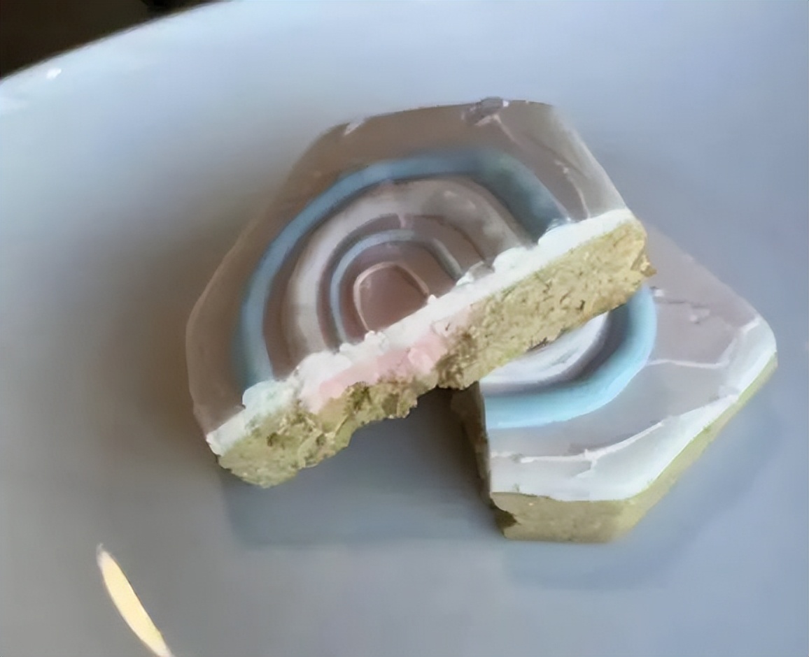 138年来都只生儿子的家族终于迎来女宝,生个女儿真的有这么难?