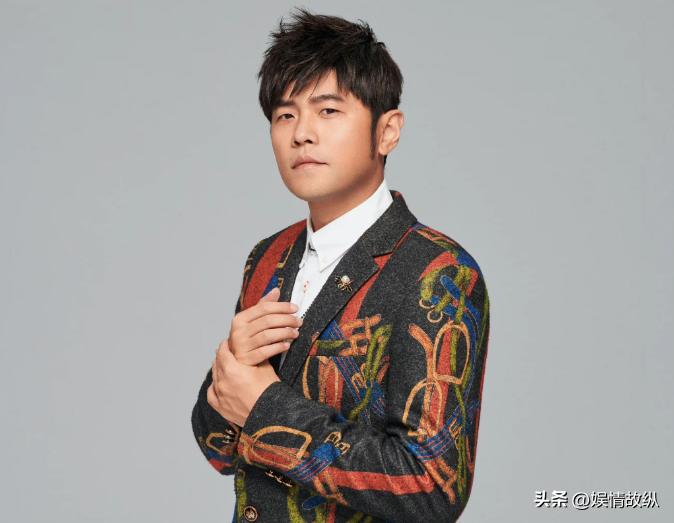 一天6个瓜！输1亿，婚内出轨，代言暴雷，国籍问题引热议，太乱了