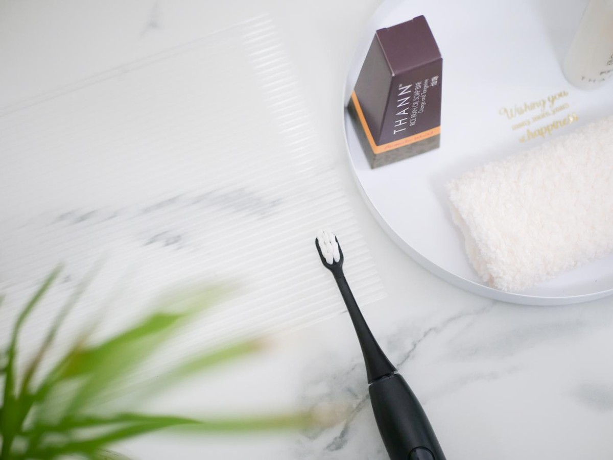 mcomb电动牙刷和usmile电动牙刷,目前哪个牌子的电动牙刷比较好