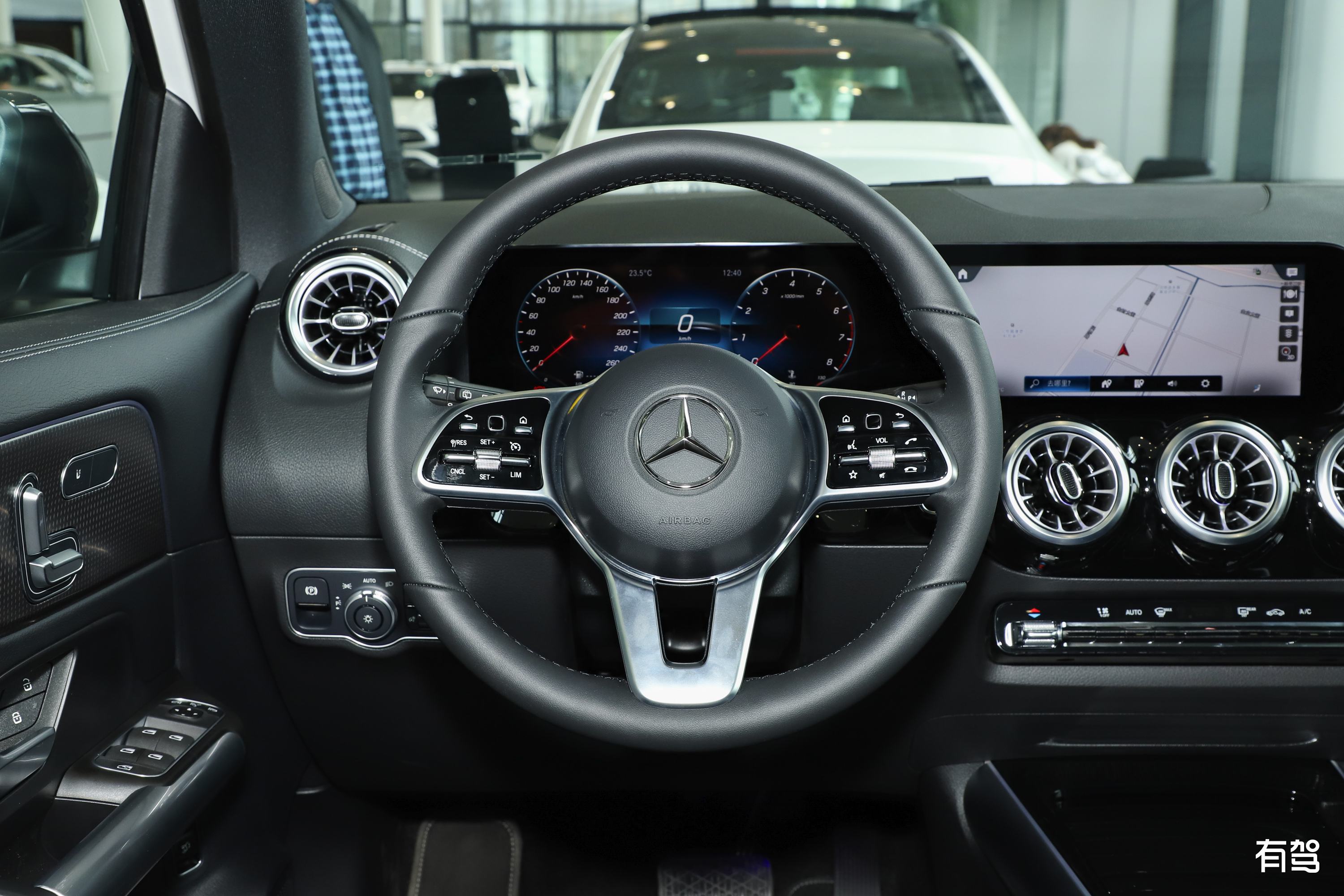 开奔驰gla200,开奔驰gla200的都是什么人