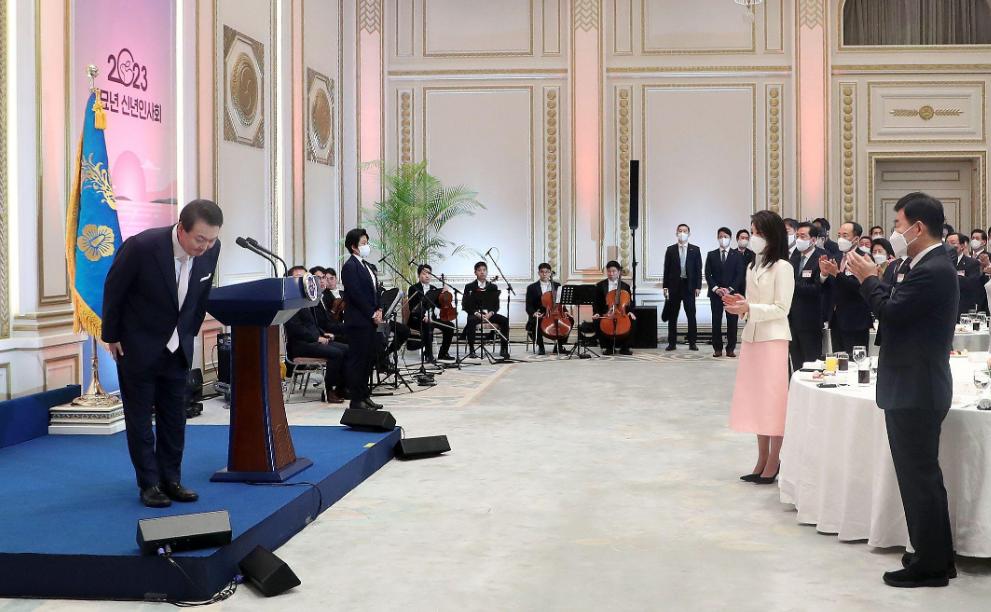 韩国第一夫人事件,韩国总统尹锡悦最后的结果是什么