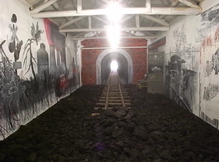 隔离酒店被困男子,疫情期间被困在上海隔离酒店