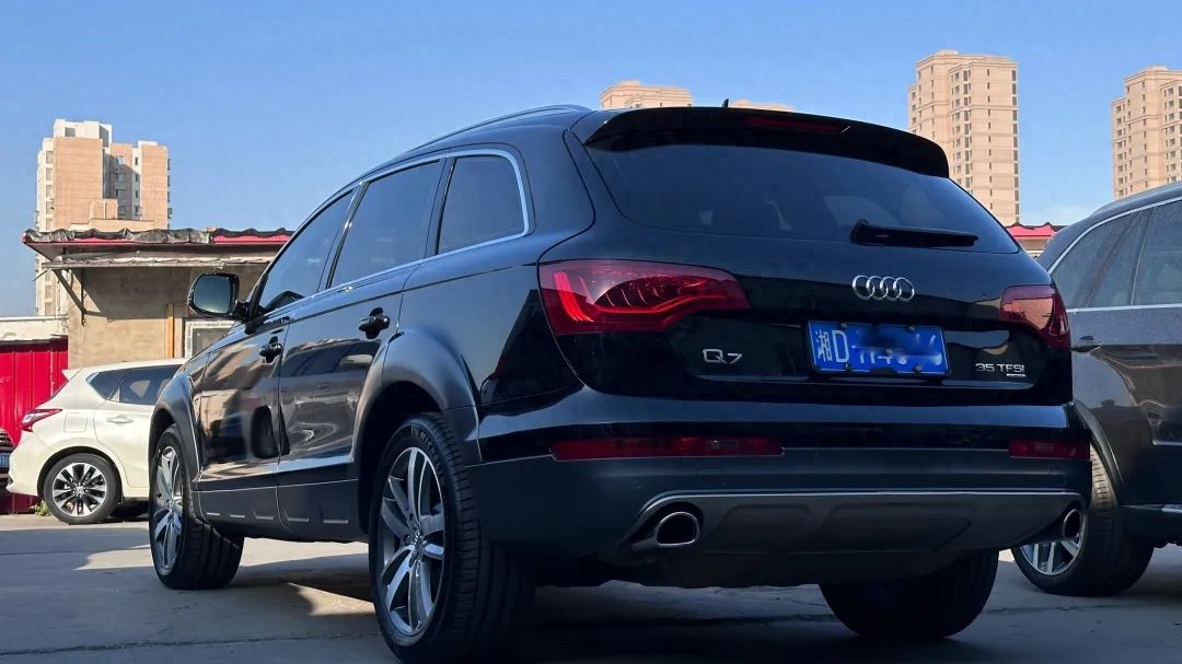 江苏13款柴油奥迪q7翻新,大哥买奥迪q7