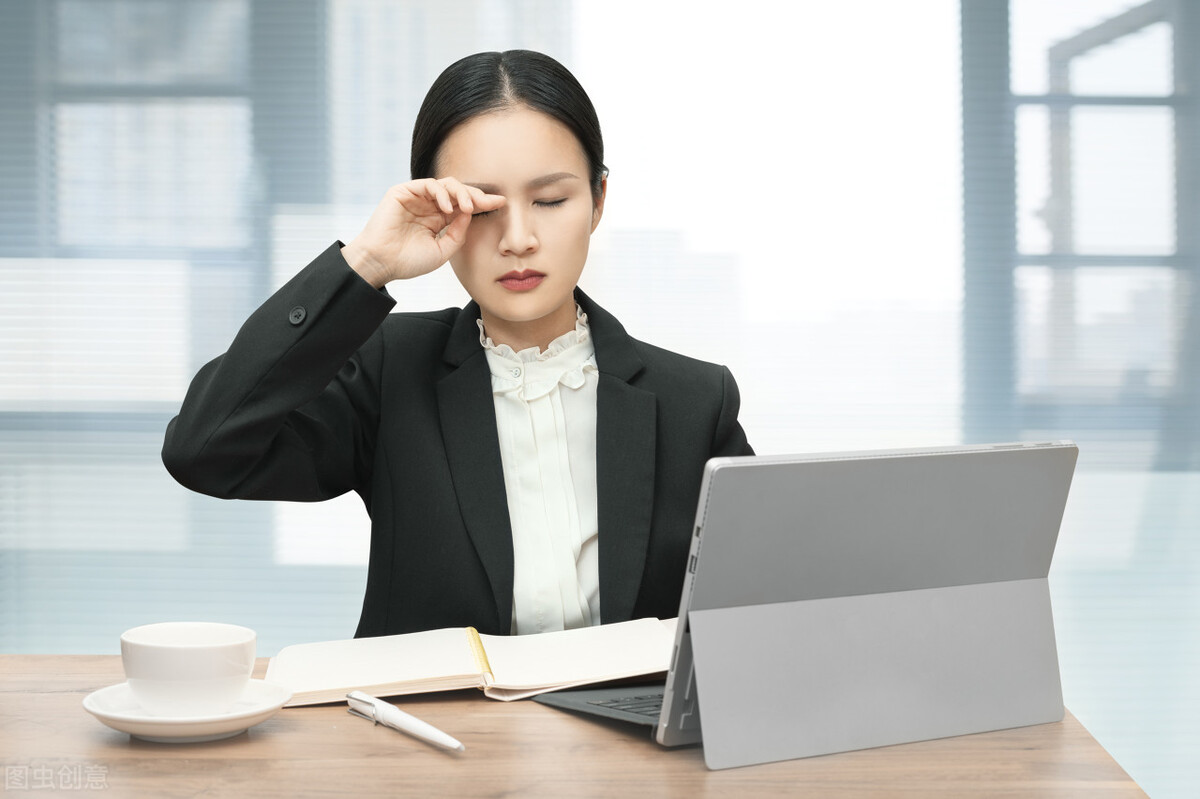 简历怎么让hr一眼相中,简历怎么写才能抓住hr的眼球