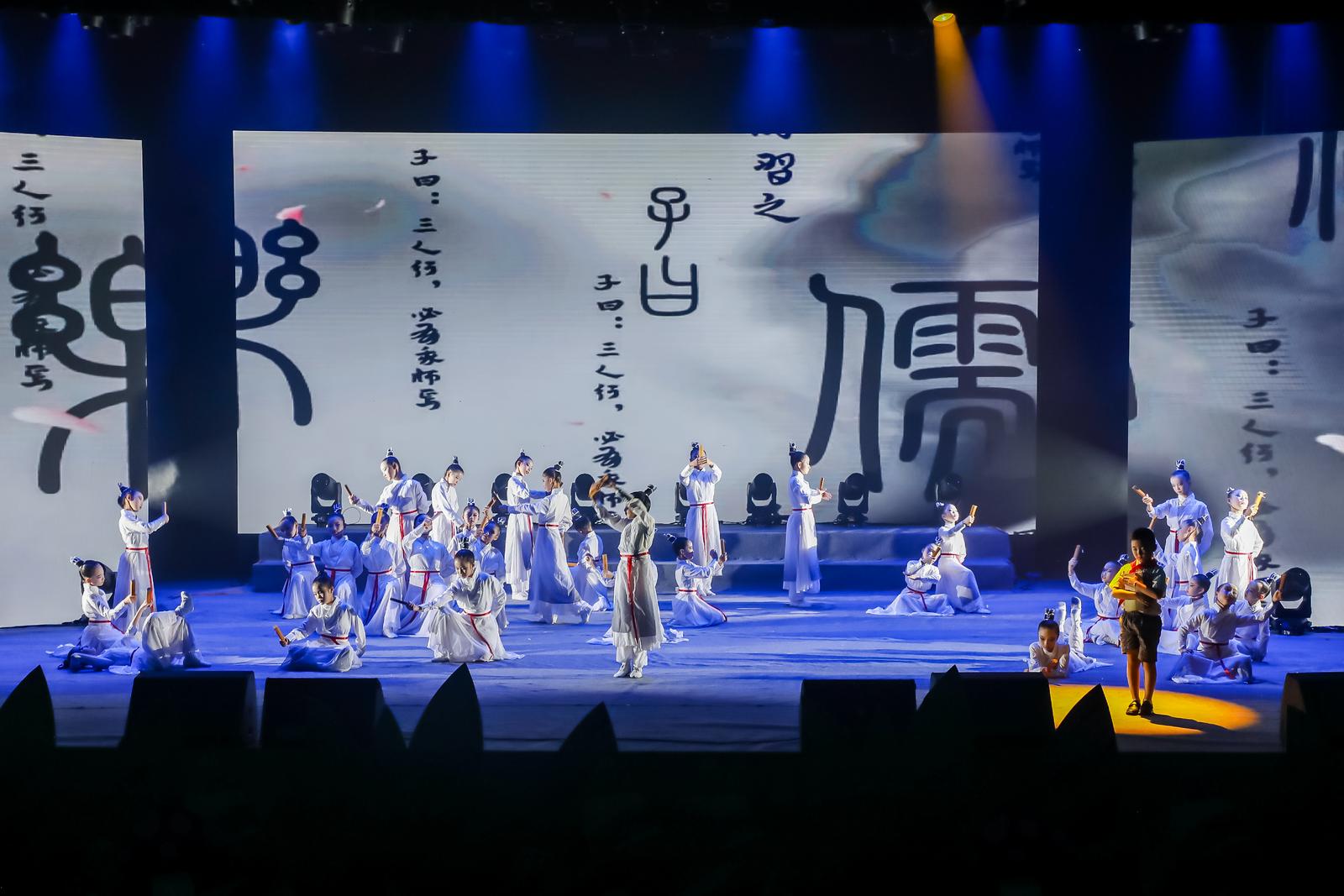 深圳光明区新教师岗前培训,光明教师开启全员培训模式