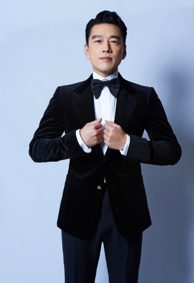 王耀庆为了不搬家娶房东,王耀庆娶了房东